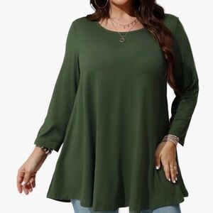 Splendive Deep Green Women's Tunic Top Size 2X EUC